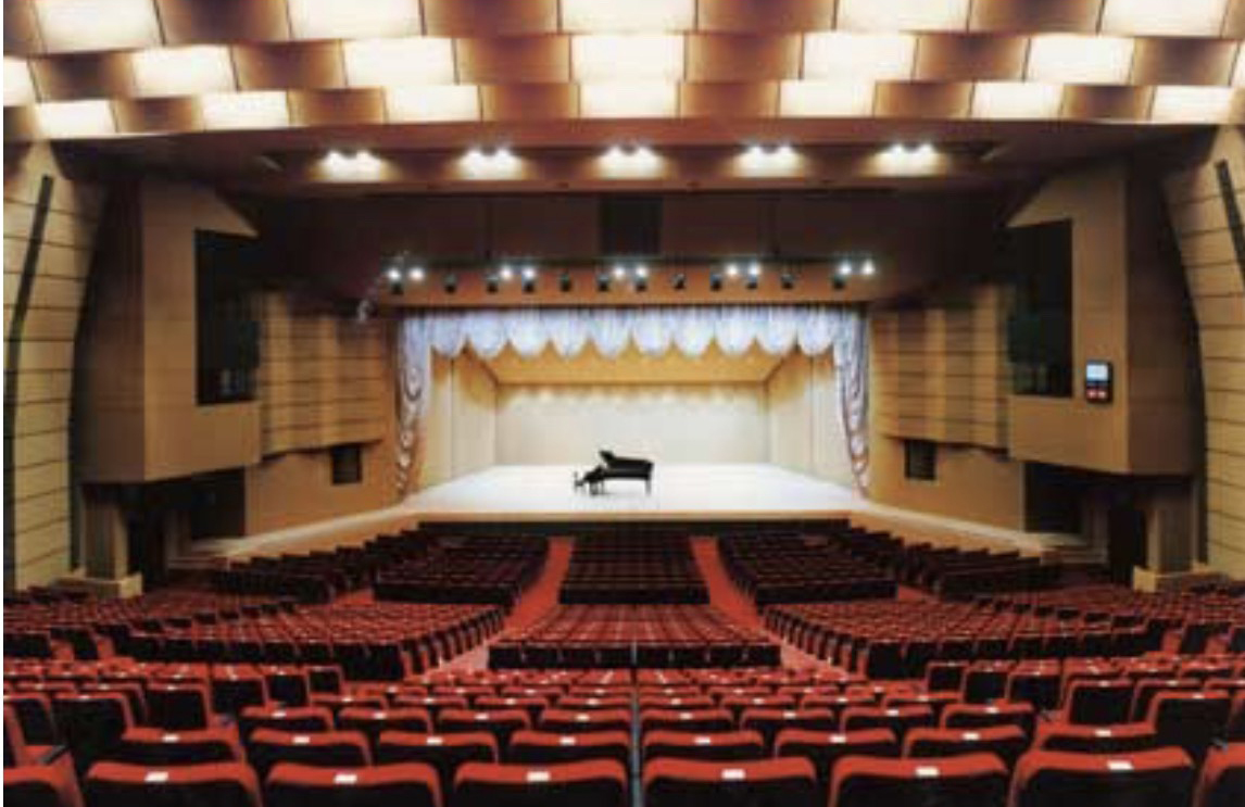 concert at Inuyama Civic Cultural Center on November 28